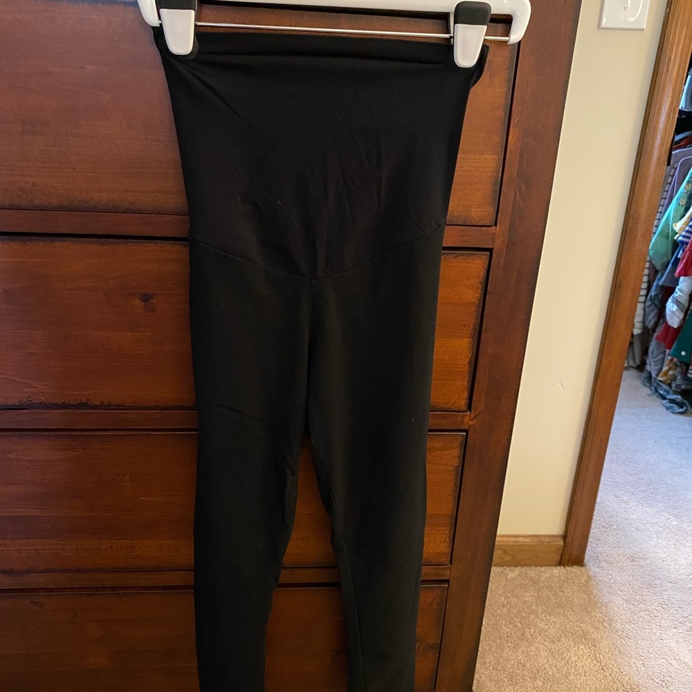Motherhood maternity solid black leggings